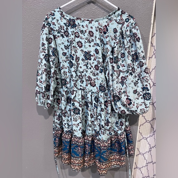 Set of 2 Medium Floral Patterned Boho Dresses in Blue and Pink Bog Collections - Picture 4 of 7